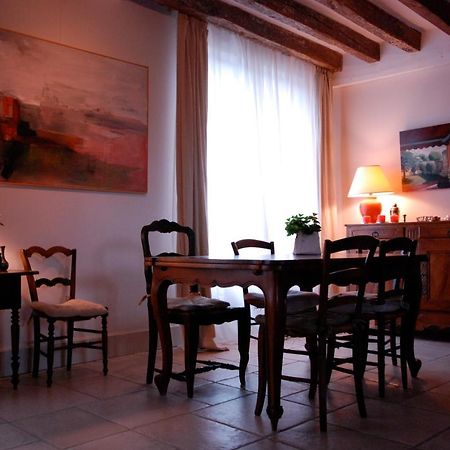 Chambres D'Hotes Les Bords Du Cher 圣艾尼昂 外观 照片